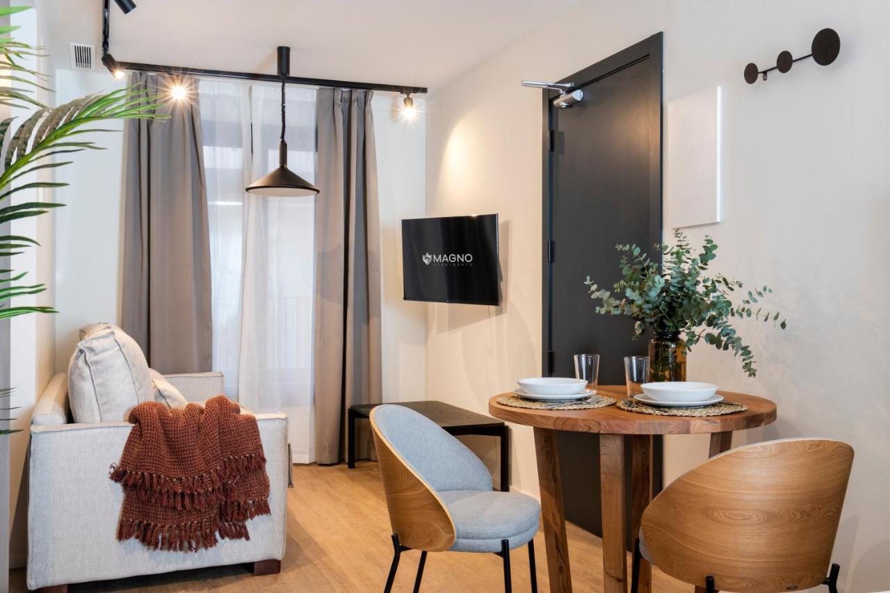 Magno Apartments Castilla Севиля Екстериор снимка